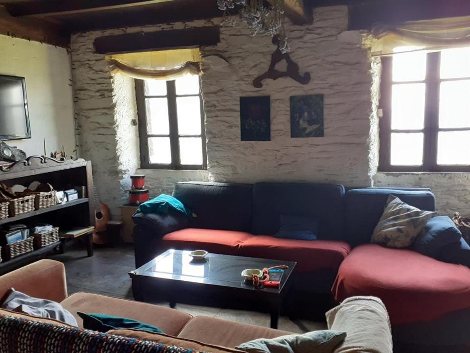 לוגו Albergue Escanlar מראה חיצוני תמונה